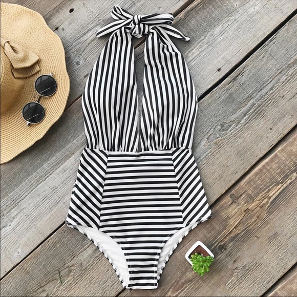 High Waist Monokini - Picture 2 of 3